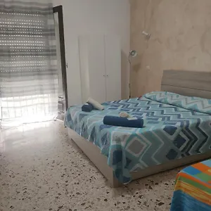 ספר כאן